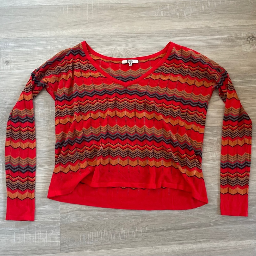 BB Dakota Chevron Lightweight V Neck Sweater